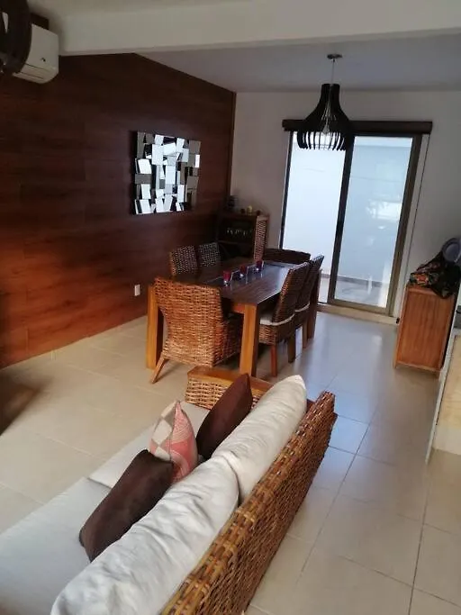 Great Cheerful 2 Bedroom House With Pool And Spa Playa del Carmen Feriehus