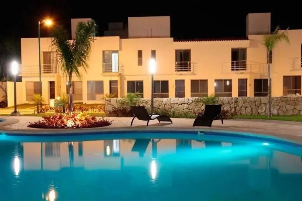 Great Cheerful 2 Bedroom House With Pool And Spa Playa del Carmen